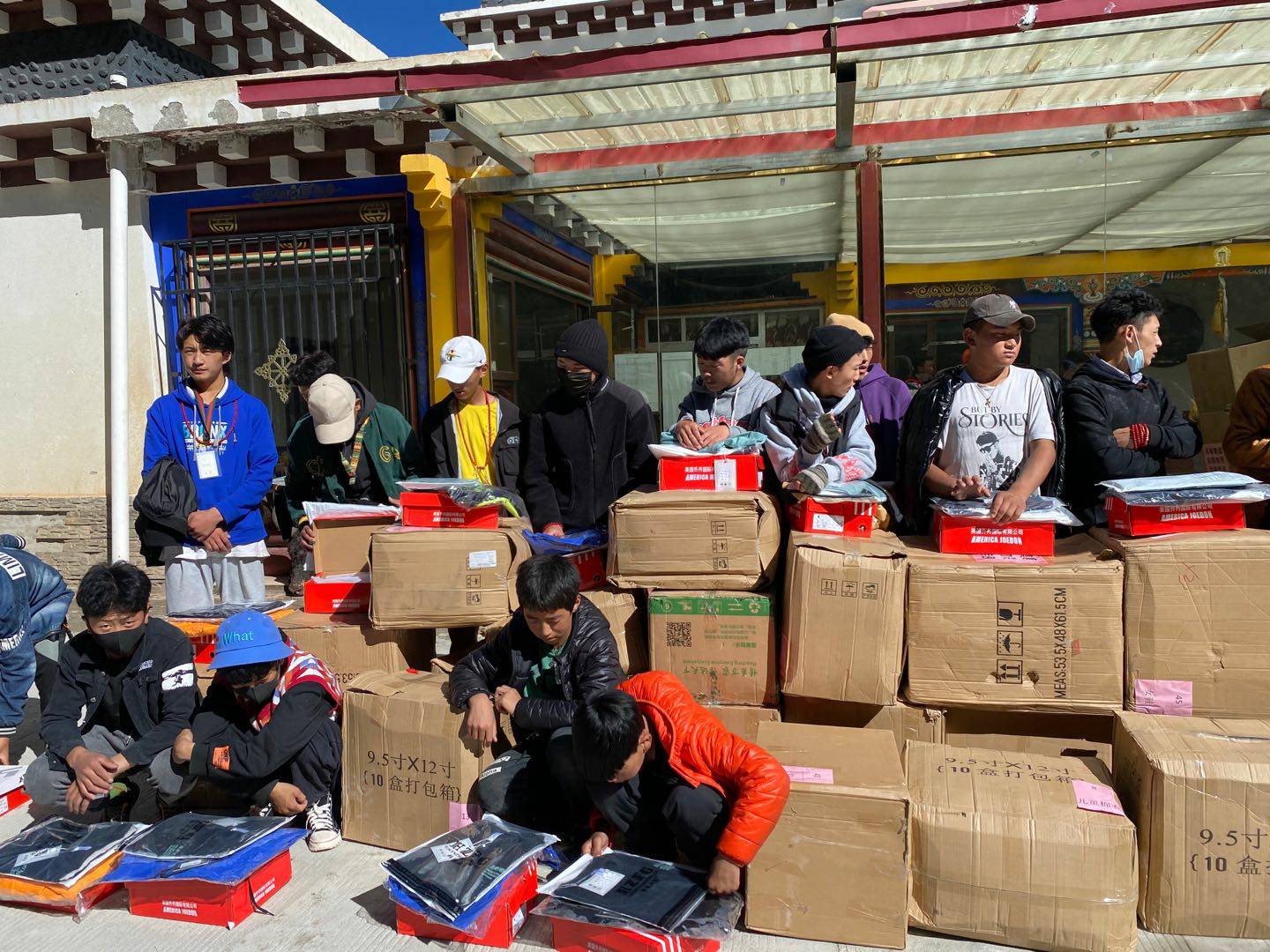 开云手机站入口-KaiYun链接(中国)公益回顾丨家国同欢月同圆 温暖满载甘孜州(图7) 开云手机站入口-KaiYun链接(中国)公益回顾丨家国同欢月同圆 温暖满载甘孜州(图7)