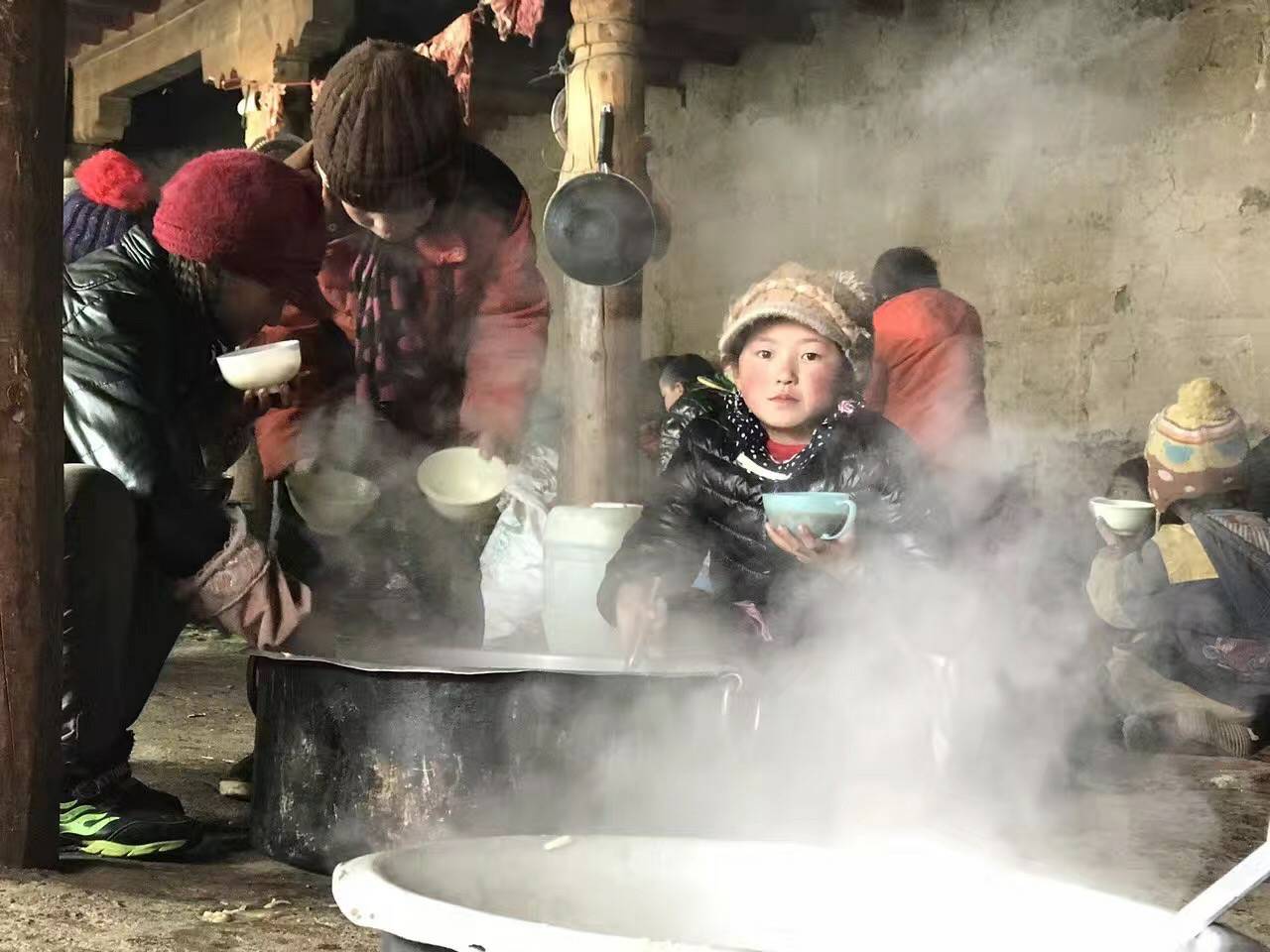 开云手机站入口-KaiYun链接(中国)公益回顾丨家国同欢月同圆 温暖满载甘孜州(图10) 开云手机站入口-KaiYun链接(中国)公益回顾丨家国同欢月同圆 温暖满载甘孜州(图10)